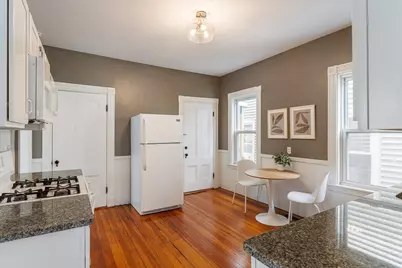 14 Henry St #14, Medford, MA 02155 - Photo 6