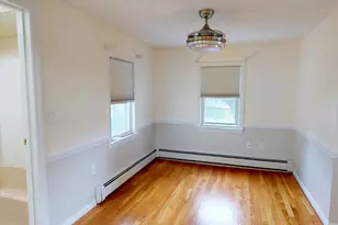 112 Fulton Spring Rd, Medford, MA 02155 - Photo 6