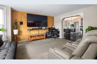 616 Centre St, Brockton, MA 02302 - Photo 6