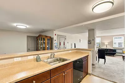 275 W Main St #14, Marlborough, MA 01752 - Photo 10