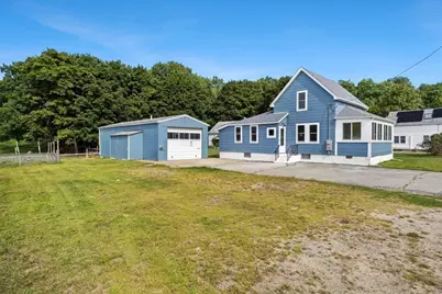 75 Ottawa St, Attleboro, MA 02703 - Photo 2