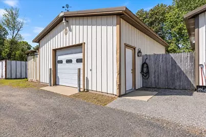 57 Elm St, Salisbury, MA 01952 - Photo 36