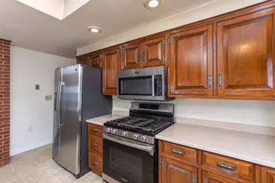 57 Elm St, Salisbury, MA 01952 - Photo 8