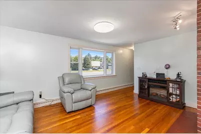 57 Elm St, Salisbury, MA 01952 - Photo 12