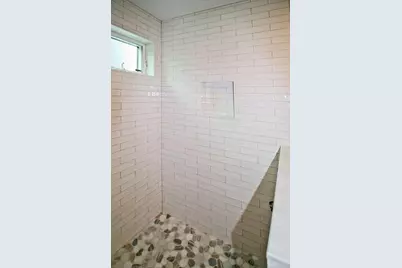 28 Northern Ave #UP, Northampton, MA 01060 - Photo 18