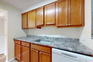 180 Main St, Bridgewater, MA 02324 - Photo 8