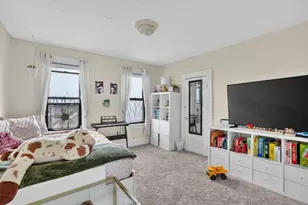 30 Pearl St, Attleboro, MA 02703 - Photo 20