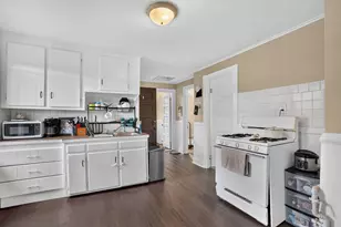 30 Pearl St, Attleboro, MA 02703 - Photo 14
