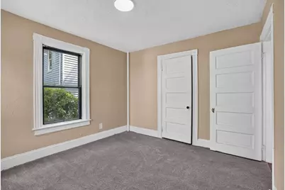 30 Pearl St, Attleboro, MA 02703 - Photo 12
