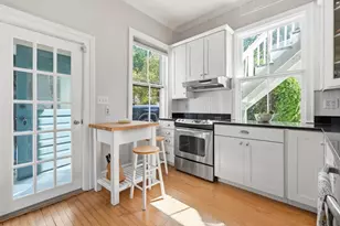 139 Summer St, Watertown, MA 02472 - Photo 8