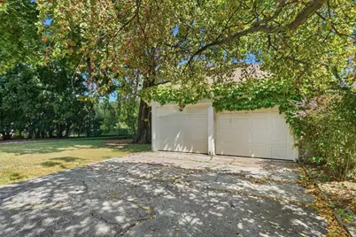 139 Summer St #1, Watertown, MA 02472 - Photo 4