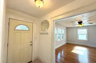 11 Melbourne Ave, Newton, MA 02460 - Photo 14