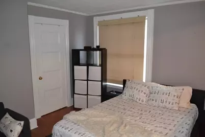34 Chestnut St #3, Wakefield, MA 01880 - Photo 4