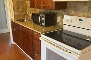 34 Chestnut St, Wakefield, MA 01880 - Photo 1