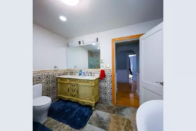 374 Pine St, Lowell, MA 01851 - Photo 30
