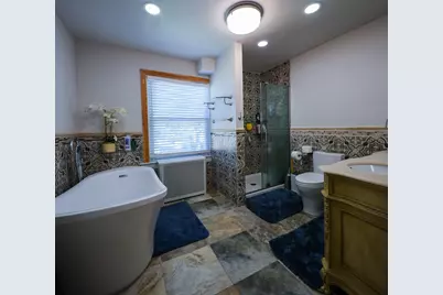 374 Pine St, Lowell, MA 01851 - Photo 28
