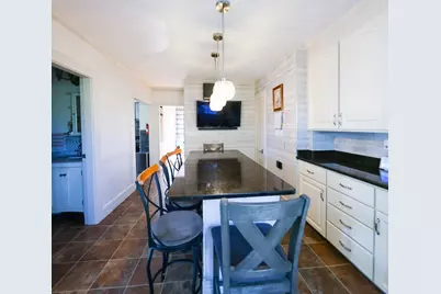 374 Pine St, Lowell, MA 01851 - Photo 10