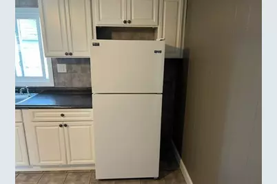 174 Ridge St #3, Fall River, MA 02721 - Photo 2