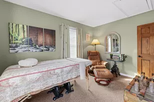 137 Doreen St, New Bedford, MA 02745 - Photo 28