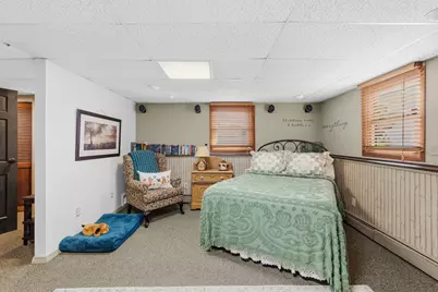 137 Doreen, New Bedford, MA 02745 - Photo 22