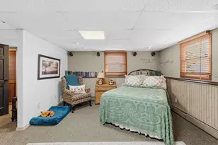 137 Doreen St, New Bedford, MA 02745 - Photo 22