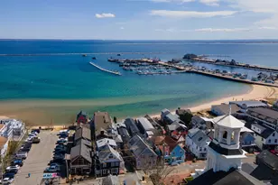 359 Commercial St, Provincetown, MA 02657 - Photo 22