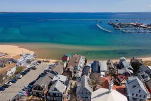 359 Commercial St, Provincetown, MA 02657 - Photo 20