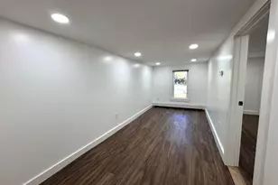 60 Story, Essex, MA 01929 - Photo 8