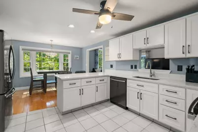 20 Wexford Dr, Mansfield, MA 02048 - Photo 4