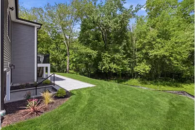 174 Winn St, Burlington, MA 01803 - Photo 40