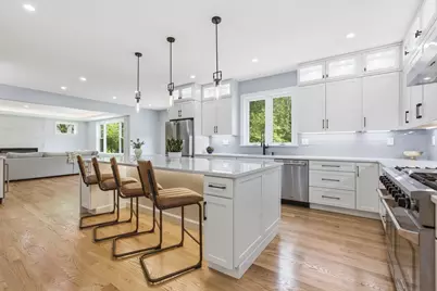 174 Winn St, Burlington, MA 01803 - Photo 10
