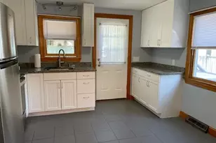 44 Marshall Ave, Marshfield, MA 02050 - Photo 2