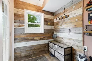 18 Vine, Milford, MA 01757 - Photo 8