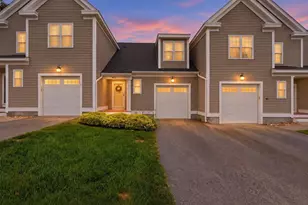 42 Longview Cir, Ayer, MA 01432 - Photo 1