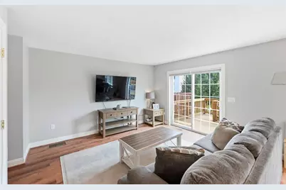 42 Longview Cir #B, Ayer, MA 01432 - Photo 8