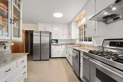 631 Blue Hill Ave, Milton, MA 02186 - Photo 8