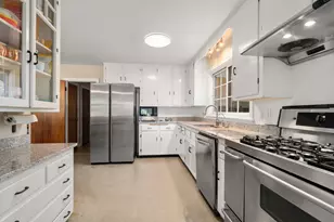 631 Blue Hill Ave, Milton, MA 02186 - Photo 8