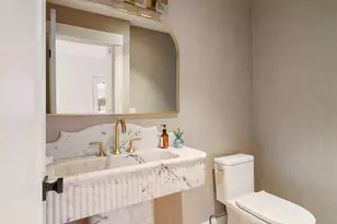 9B Mt Auburn St, Cambridge, MA 02138 - Photo 4