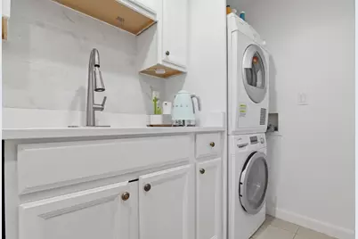 1584 Beacon St #A, Brookline, MA 02446 - Photo 20