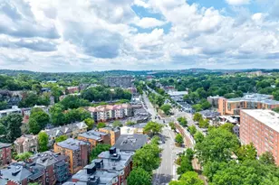 1584 Beacon St, Brookline, MA 02446 - Photo 28