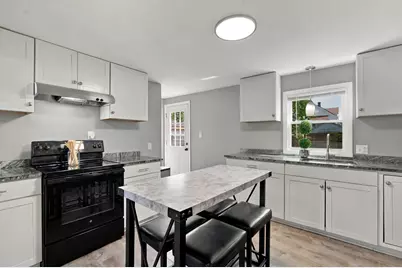 53 Silver Street, Springfield, MA 01107 - Photo 6