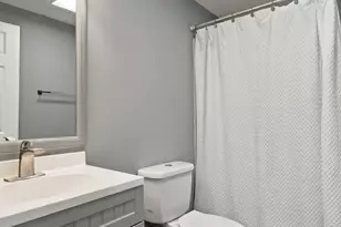 53 Silver St, Springfield, MA 01107 - Photo 18