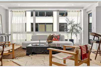 230 Friend Street #7, Boston, MA 02114 - Photo 4