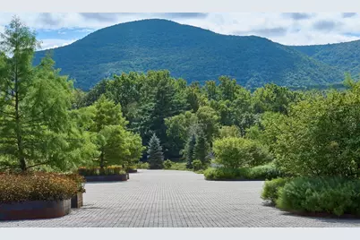520 State Road #306, North Adams, MA 01247 - Photo 38