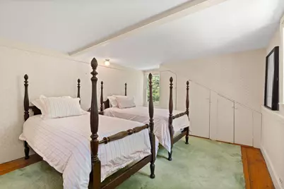 25 Bennett St, Manchester by the Sea, MA 01944 - Photo 18