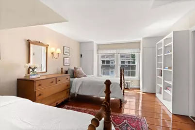 25 Bennett St, Manchester by the Sea, MA 01944 - Photo 16