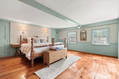 25 Bennett St, Manchester by the Sea, MA 01944 - Photo 12