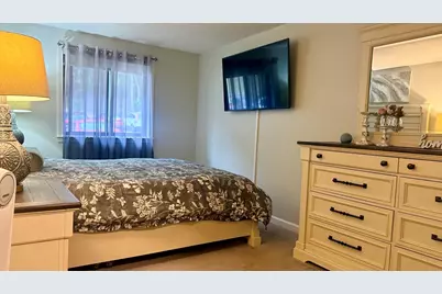 625 West Lowell Ave #14, Haverhill, MA 01832 - Photo 6