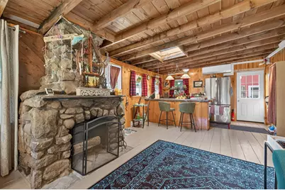 29 Central Ave, Lakeville, MA 02347 - Photo 4