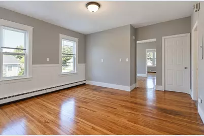 320 Hamilton St, Worcester, MA 01604 - Photo 12